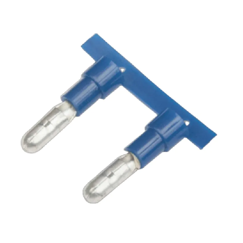 Insulated male bullet terminal in chain